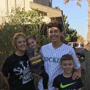 Meet your Posher, Stacy